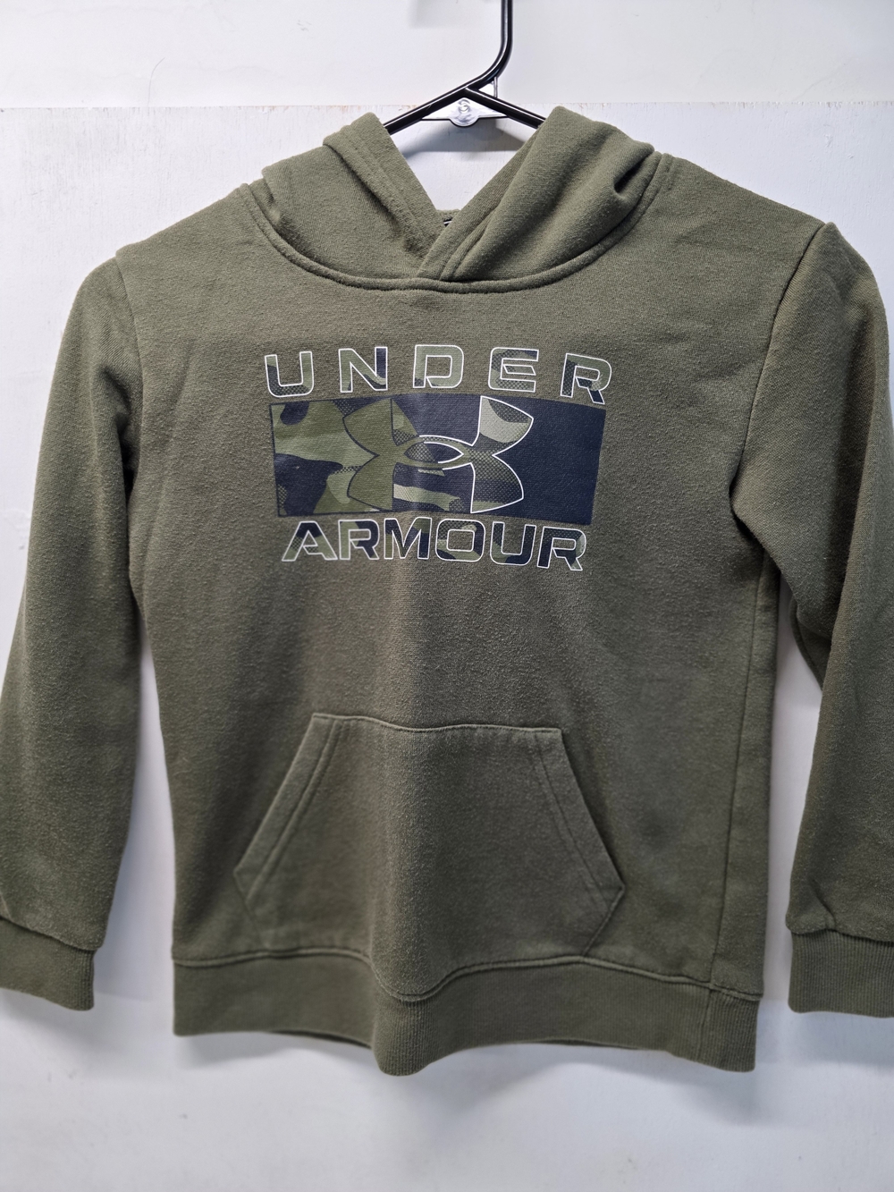 Under Armour Boys Hoodie Size 7 Black Green Logo Pullover Sweatshirt Youth
